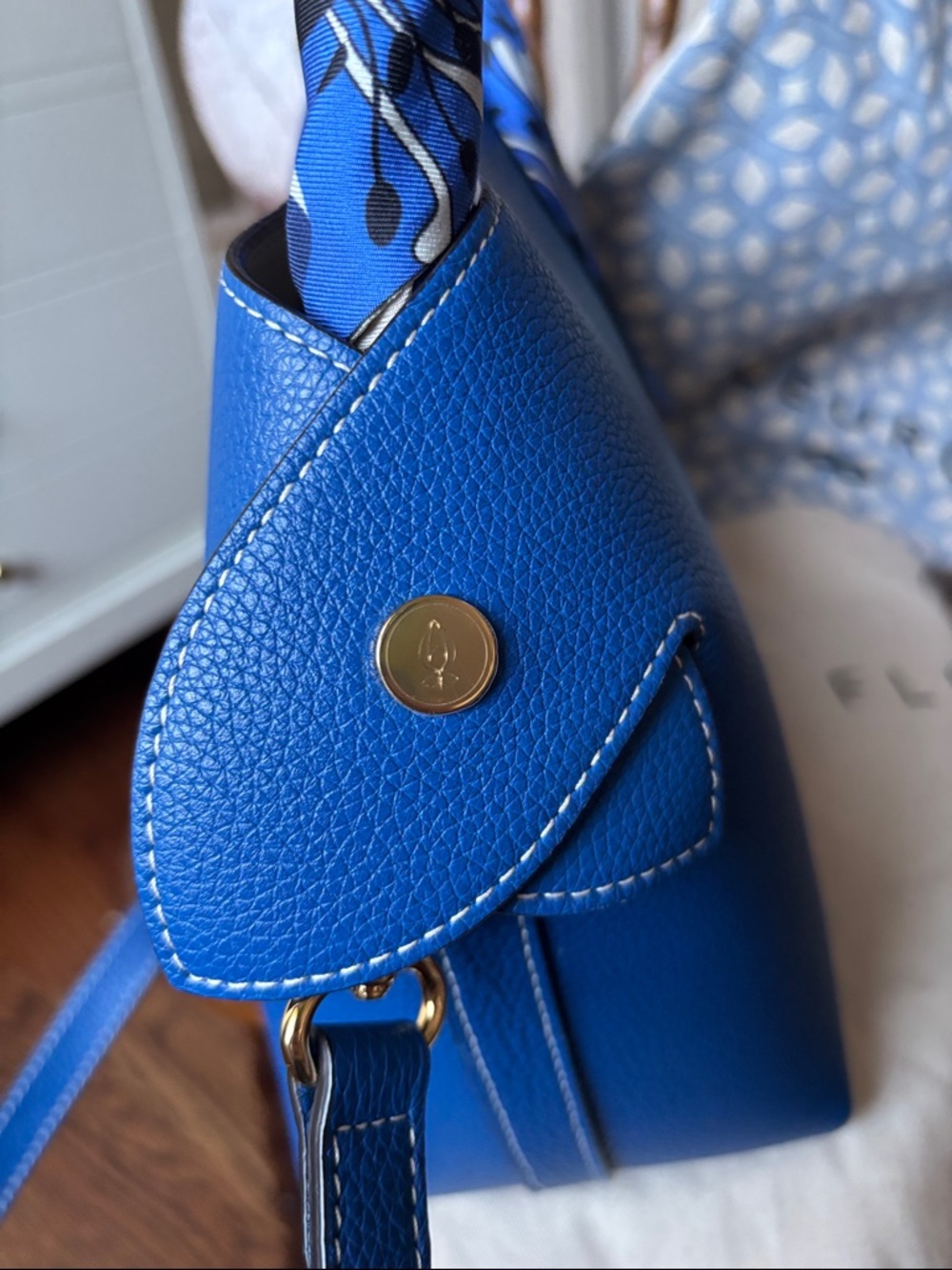 Medium Swann Top-Handle Shoulder Bag in Cobalt Blue - Picture 11 of 13